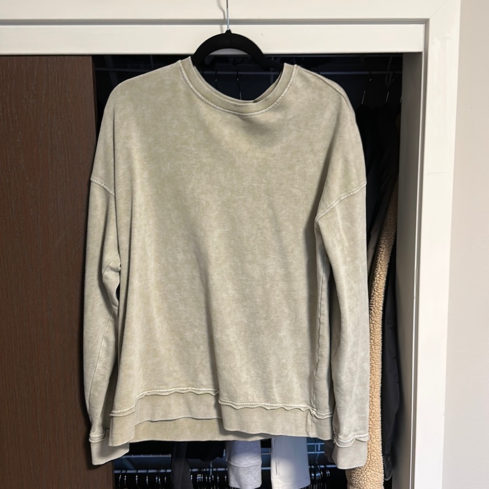 No boundaries sweater